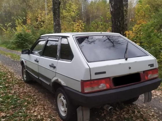 Купить ВАЗ (LADA) 21093 1500 см3 МКПП (70 л.с.) Бензин карбюратор в Полтавская : цвет Серый Хетчбэк 1996 года по цене 150000 рублей, объявление №20199 на сайте Авторынок23