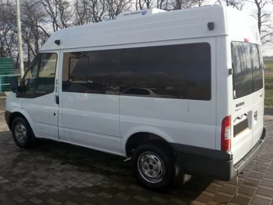 Купить Ford Transit 2200 см3 МКПП (155 л.с.) Дизель турбонаддув в Армавир: цвет белый Микроавтобус 2013 года по цене 950000 рублей, объявление №5450 на сайте Авторынок23