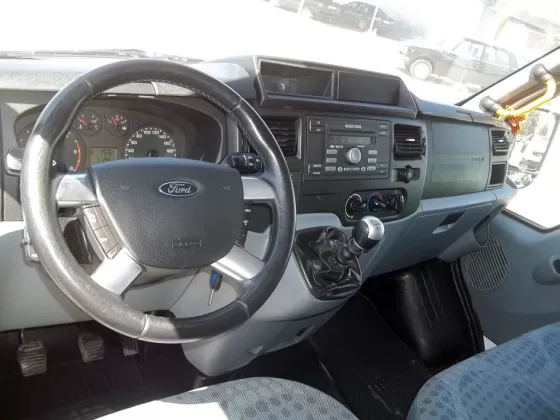 Купить Ford Transit 2400 см3 МКПП (140 л.с.) Дизель турбонаддув в Кропоткин: цвет белый Фургон 2010 года по цене 880000 рублей, объявление №4656 на сайте Авторынок23
