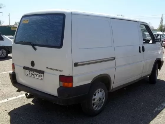 Купить Volkswagen Transporter T4 2400 см3 МКПП (78 л.с.) Дизельный в с. Красногвардейское: цвет белый Фургон 1995 года по цене 250000 рублей, объявление №3997 на сайте Авторынок23