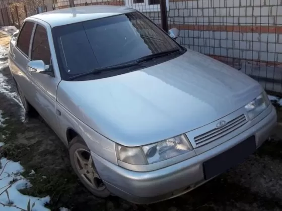 Купить ВАЗ (LADA) 2110 1600 см3 МКПП (89 л.с.) Бензин инжектор в Кропоткин: цвет серебро Седан 2003 года по цене 115000 рублей, объявление №3423 на сайте Авторынок23