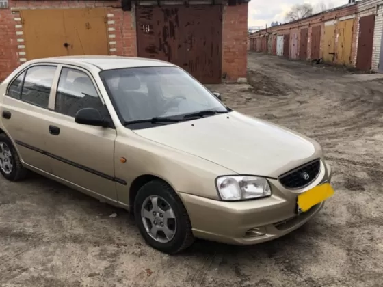 Купить Hyundai Accent 1495 см3 АКПП (102 л.с.) Бензин инжектор в Славянск-на-Кубани : цвет Золотистый Седан 2004 года по цене 510000 рублей, объявление №21666 на сайте Авторынок23