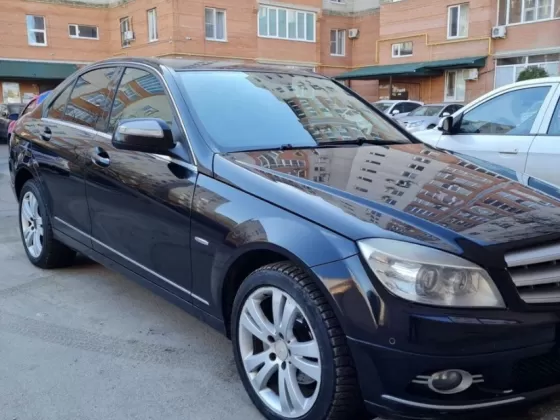 Купить Mercedes-Benz C180 1600 см3 АКПП (102 л.с.) Бензин инжектор в Новороссийск : цвет Черный Седан 2008 года по цене 820000 рублей, объявление №24750 на сайте Авторынок23