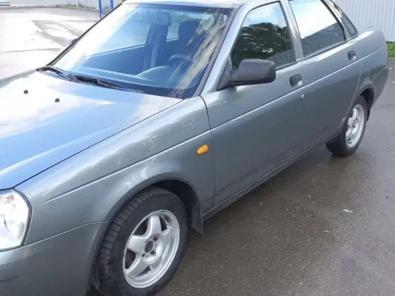 Купить ВАЗ (LADA) Priora 1600 см3 МКПП (98 л.с.) Бензин инжектор в Калининская : цвет Зелёный Седан 2009 года по цене 167000 рублей, объявление №22251 на сайте Авторынок23