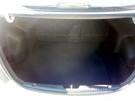 Купить Hyundai Solaris 1600 см3 АКПП (123 л.с.) Бензин инжектор в Кропоткин: цвет серебро Седан 2014 года по цене 550000 рублей, объявление №2280 на сайте Авторынок23