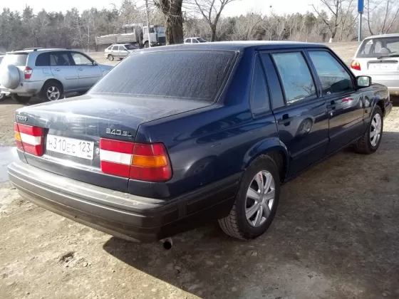 Купить Volvo 940 2300 см3 МКПП (155 л.с.) Бензин инжектор в Кропоткин: цвет синий Седан 1993 года по цене 135000 рублей, объявление №3390 на сайте Авторынок23