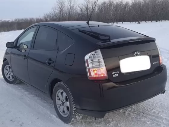 Купить Toyota Prius 1500 см3 АКПП (78 л.с.) Гибридный бензиновый в Кропоткин : цвет Черный Хетчбэк 2009 года по цене 500000 рублей, объявление №24065 на сайте Авторынок23
