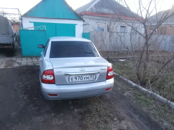 Купить ВАЗ (LADA) Priora 1600 см3 МКПП (98 л.с.) Бензин инжектор в Кропоткин: цвет Серебряный Седан 2008 года по цене 212000 рублей, объявление №4118 на сайте Авторынок23