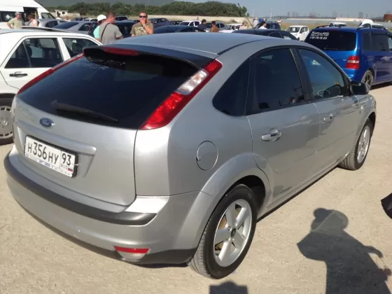 Купить Ford Focus II 1800 см3 МКПП (125 л.с.) Бензин инжектор в Новороссийск: цвет серебро Хетчбэк 2007 года по цене 356000 рублей, объявление №1574 на сайте Авторынок23