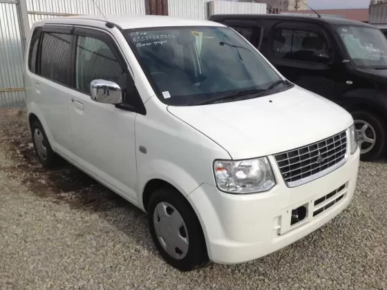 Купить Mitsubishi EK Wagon 700 см3 АКПП (50 л.с.) Бензин инжектор в Новороссийск: цвет белый Хетчбэк 2009 года по цене 265000 рублей, объявление №863 на сайте Авторынок23
