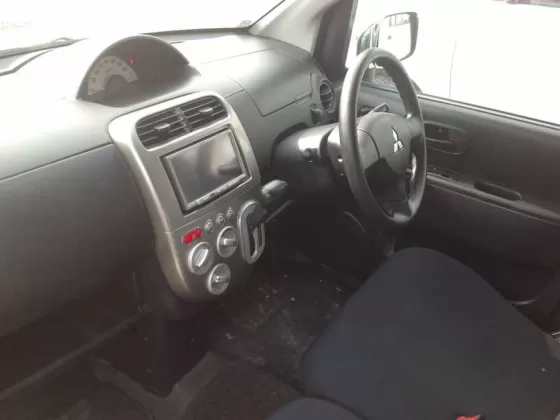 Купить Mitsubishi EK Wagon 700 см3 АКПП (50 л.с.) Бензин инжектор в Новороссийск: цвет белый Хетчбэк 2009 года по цене 265000 рублей, объявление №863 на сайте Авторынок23