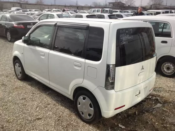 Купить Mitsubishi EK Wagon 700 см3 АКПП (50 л.с.) Бензин инжектор в Новороссийск: цвет белый Хетчбэк 2009 года по цене 265000 рублей, объявление №863 на сайте Авторынок23