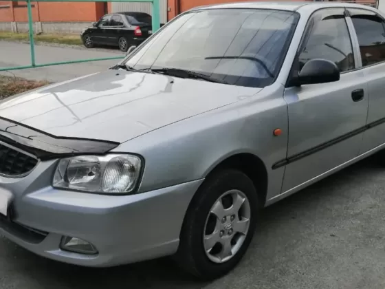 Купить Hyundai Accent 1600 см3 АКПП (102 л.с.) Бензин инжектор в Ивановская: цвет Серебристый Седан 2004 года по цене 195000 рублей, объявление №22300 на сайте Авторынок23