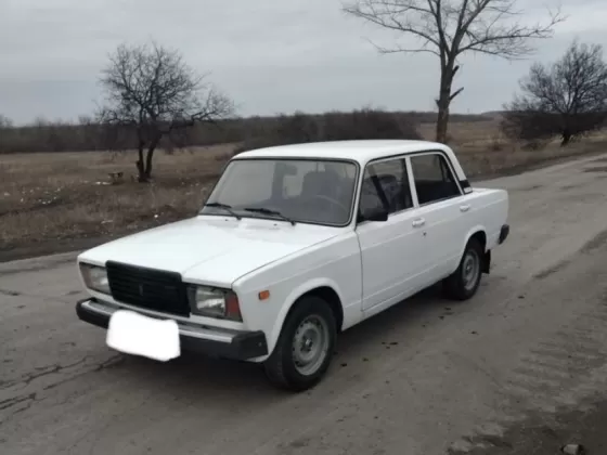 Купить ВАЗ (LADA) 21074 1600 см3 МКПП (73 л.с.) Бензин инжектор в Новомышастовская: цвет Белый Седан 2008 года по цене 145000 рублей, объявление №21264 на сайте Авторынок23