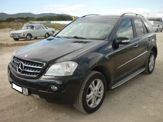 Купить Mercedes-Benz ML- 280 3000 см3 АКПП (190 л.с.) Дизель турбонаддув в Новоросийск: цвет чёрный Внедорожник 2007 года по цене 1185000 рублей, объявление №144 на сайте Авторынок23