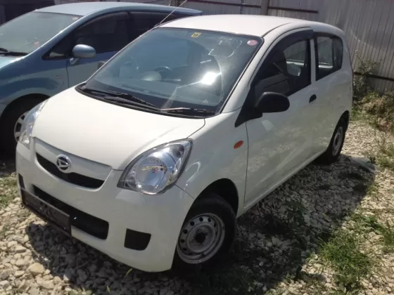 Купить Daihatsu Mira 700 см3 АКПП (58 л.с.) Бензин инжектор в Новороссийск: цвет белый Хетчбэк 2008 года по цене 190000 рублей, объявление №1692 на сайте Авторынок23