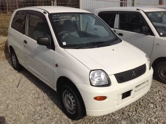 Купить Mitsubishi Minica 700 см3 АКПП (40 л.с.) Бензиновый в Новороссийск: цвет белый Хетчбэк 2009 года по цене 195000 рублей, объявление №866 на сайте Авторынок23