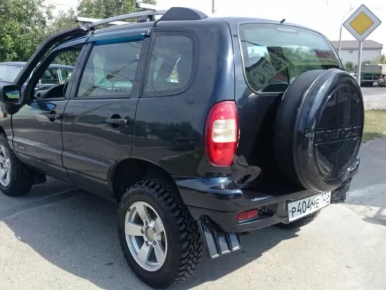 Купить Chevrolet Niva 1700 см3 МКПП (80 л.с.) Бензин инжектор в Новороссийск: цвет мурена Внедорожник 2008 года по цене 287000 рублей, объявление №1808 на сайте Авторынок23