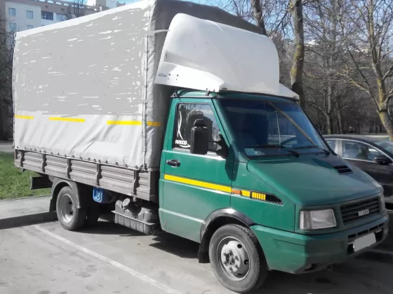 Купить IVECO дейли 3510 2500 см3 МКПП (100 л.с.) Дизельный в Краснодар: цвет зеленый Тент 1993 года по цене 290000 рублей, объявление №14727 на сайте Авторынок23