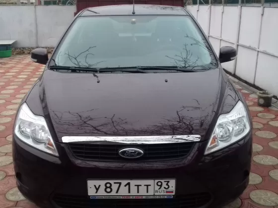 Купить Ford Focus 2 1400 см3 МКПП (80 л.с.) Бензин инжектор в Ейск: цвет марена Хетчбэк 2010 года по цене 450000 рублей, объявление №11623 на сайте Авторынок23