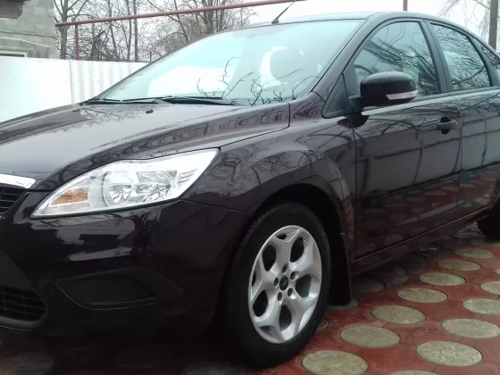 Купить Ford Focus 2 1400 см3 МКПП (80 л.с.) Бензин инжектор в Ейск: цвет марена Хетчбэк 2010 года по цене 450000 рублей, объявление №11623 на сайте Авторынок23