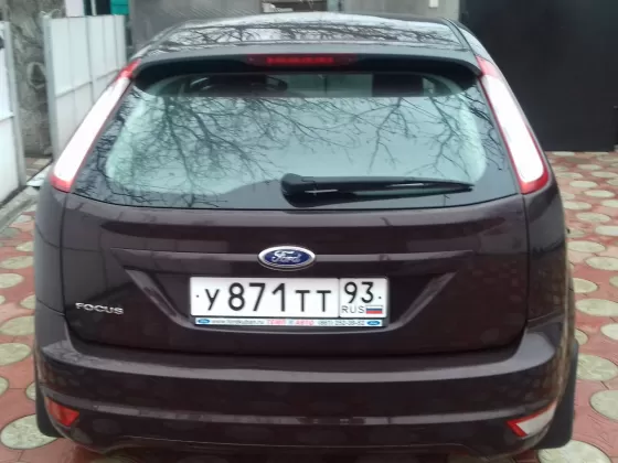 Купить Ford Focus 2 1400 см3 МКПП (80 л.с.) Бензин инжектор в Ейск: цвет марена Хетчбэк 2010 года по цене 450000 рублей, объявление №11623 на сайте Авторынок23