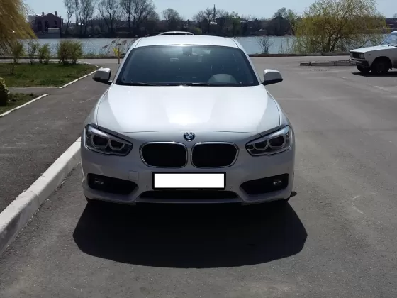 Купить BMW 118i 1499 см3 АКПП (136 л.с.) Бензин инжектор в Краснодар: цвет белый минералик Хетчбэк 2017 года по цене 1270000 рублей, объявление №15146 на сайте Авторынок23