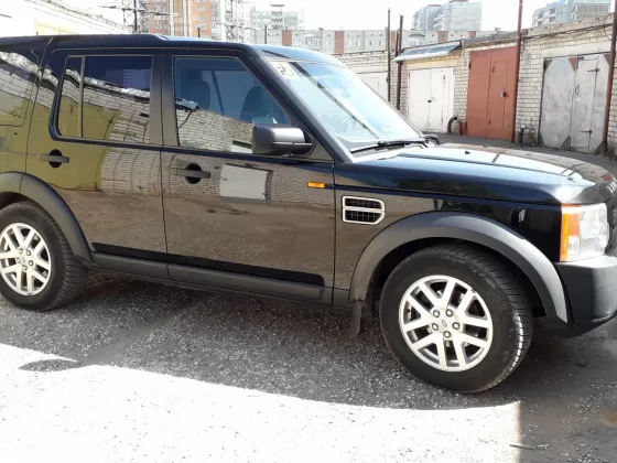 Купить Land Rover Discovery3 2700 см3 АКПП (190 л.с.) Дизель турбонаддув в Кирово-Чепецк: цвет Черный Внедорожник 2007 года по цене 750000 рублей, объявление №17970 на сайте Авторынок23