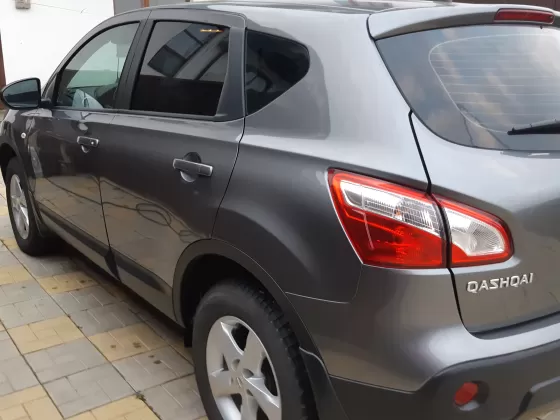Купить Nissan Qashqai 2000 см3 CVT (144 л.с.) Бензин инжектор в Краснодар: цвет темно серый Универсал 2013 года по цене 760000 рублей, объявление №18920 на сайте Авторынок23