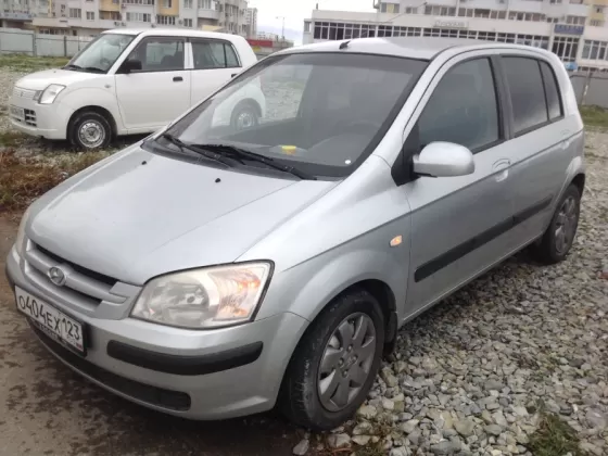 Купить Hyundai Getz 1400 см3 АКПП (100 л.с.) Бензин инжектор в Новороссийск: цвет серебро Седан 2003 года по цене 215000 рублей, объявление №2572 на сайте Авторынок23