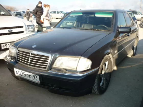 Купить Mercedes-Benz С-240 2400 см3 АКПП (170 л.с.) Бензин инжектор в Новороссийск: цвет черный Седан 1998 года по цене 280000 рублей, объявление №699 на сайте Авторынок23