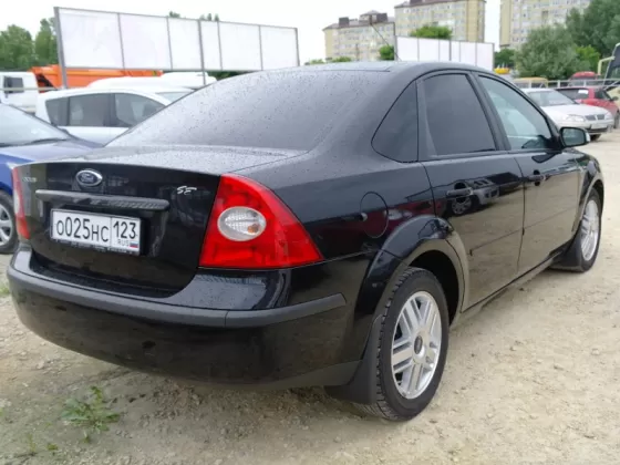 Купить Ford Focus 1600 см3 МКПП (115 л.с.) Бензин инжектор в Анапа: цвет черный Седан 2007 года по цене 345000 рублей, объявление №1338 на сайте Авторынок23