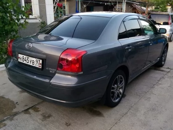 Купить Toyota Avensis 2000 см3 АКПП (145 л.с.) Бензин карбюратор в Новороссийск: цвет мокрый асфальт Седан 2004 года по цене 385000 рублей, объявление №4254 на сайте Авторынок23