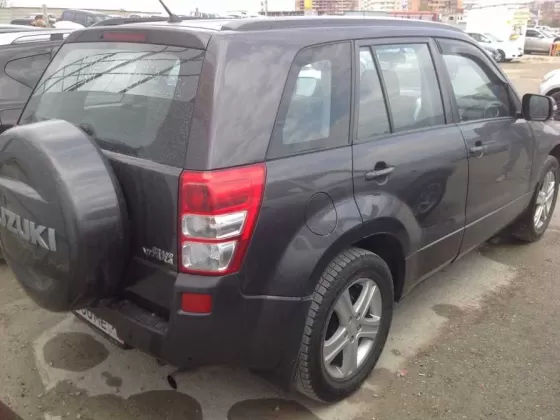 Купить Suzuki Grand Vitara 2400 см3 АКПП (169 л.с.) Бензин инжектор в Новороссийск: цвет черный Внедорожник 2008 года по цене 720000 рублей, объявление №1088 на сайте Авторынок23