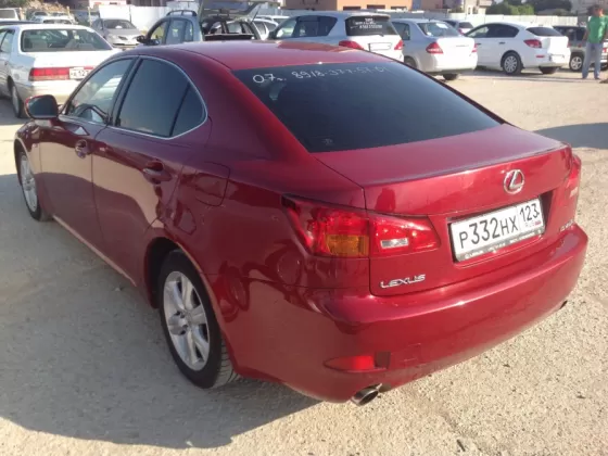 Купить Lexus IS 250 2500 см3 АКПП (208 л.с.) Бензин инжектор в Новороссийск: цвет красный металлик Седан 2007 года по цене 630000 рублей, объявление №1685 на сайте Авторынок23