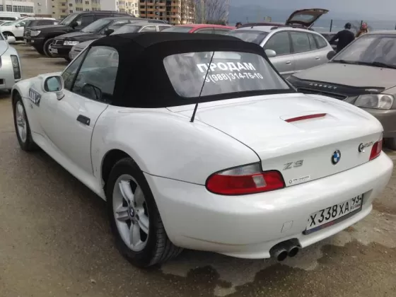 Купить BMW Z 3 2200 см3 МКПП (180 л.с.) Бензин инжектор в Новороссийск: цвет белый Кабриолет 2001 года по цене 520000 рублей, объявление №1086 на сайте Авторынок23