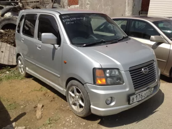 Купить Suzuki Wagon R Solio 1300 см3 АКПП (88 л.с.) Бензин инжектор в Новороссийск: цвет серебро Минивэн 2003 года по цене 170000 рублей, объявление №1415 на сайте Авторынок23