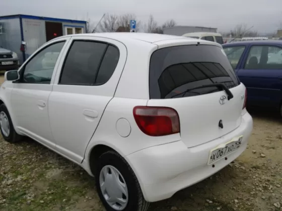 Купить Toyota Vitz 1000 см3 АКПП (70 л.с.) Бензин инжектор в Анапа: цвет белый Хетчбэк 2001 года по цене 217000 рублей, объявление №2960 на сайте Авторынок23