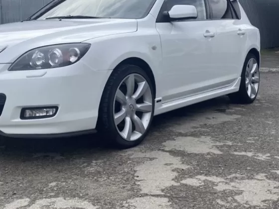 Купить Mazda 3 1600 см3 АКПП (104 л.с.) Бензин инжектор в Новокубанск : цвет Белый Хетчбэк 2007 года по цене 355000 рублей, объявление №22774 на сайте Авторынок23
