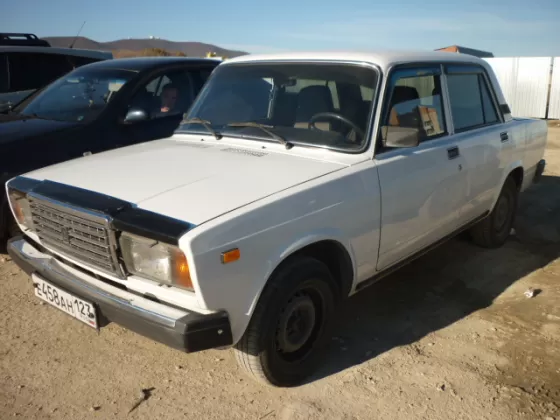 Купить ВАЗ (LADA) 2107 2007 МКПП (74 л.с.) Бензин инжектор Новороссийск цвет белый Седан 2007 года по цене 80000 рублей, объявление №403 на сайте Авторынок23