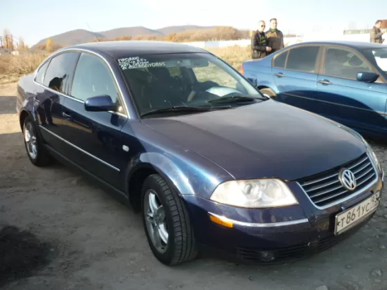 Купить Volkswagen Passat 1800 см3 АКПП (170 л.с.) Бензин турбонаддув в Крымск: цвет черный Седан 2001 года по цене 320000 рублей, объявление №528 на сайте Авторынок23
