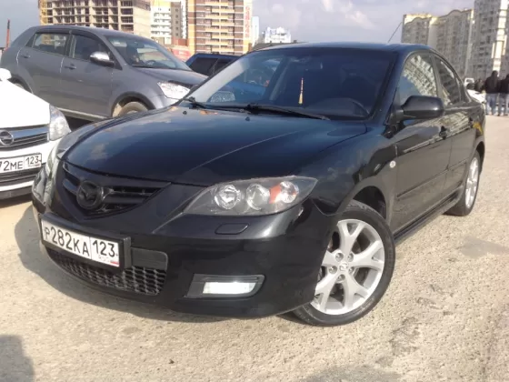 Купить Mazda 3 2000 см3 МКПП (150 л.с.) Бензин инжектор в Новороссийск: цвет черный Седан 2006 года по цене 380000 рублей, объявление №2727 на сайте Авторынок23