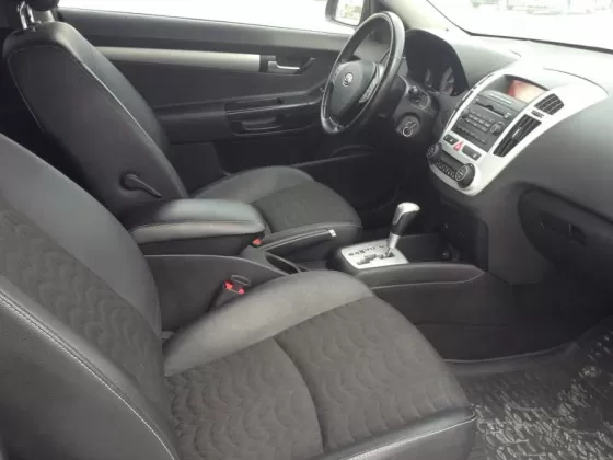 Купить KIA Ceed 1600 см3 АКПП (122 л.с.) Бензин инжектор в Новороссийск: цвет темно-серый Купе 2008 года по цене 375000 рублей, объявление №929 на сайте Авторынок23