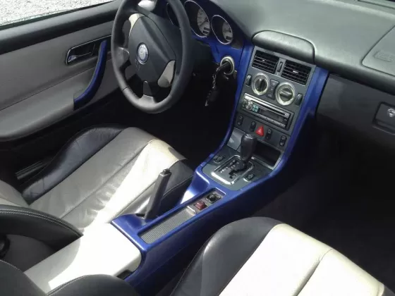 Купить Mercedes-Benz CLK 2000 см3 АКПП (192 л.с.) Бензин инжектор в Новороссийск: цвет синий Кабриолет 1998 года по цене 440000 рублей, объявление №1065 на сайте Авторынок23