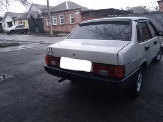 Купить ВАЗ (LADA) 21099i 1500 см3 МКПП (70 л.с.) Бензин карбюратор в Брюховецкая: цвет Серебристый Седан 1998 года по цене 200000 рублей, объявление №21362 на сайте Авторынок23