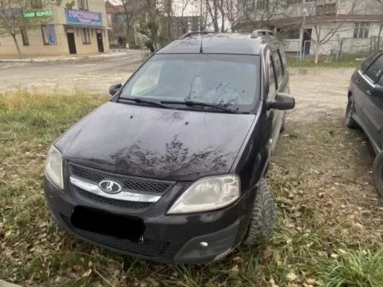 Купить ВАЗ (LADA) Largus 1600 см3 МКПП (105 л.с.) Бензин инжектор в Анапа: цвет Черный Универсал 2015 года по цене 250000 рублей, объявление №25666 на сайте Авторынок23