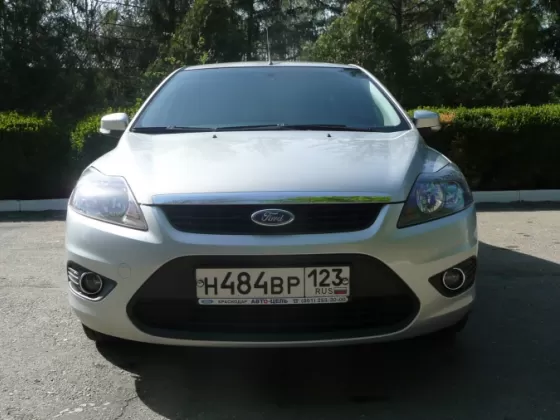 Купить Ford Focus 2000 см3 МКПП (145 л.с.) Бензиновый в Кропоткин: цвет серебристый Седан 2008 года по цене 380000 рублей, объявление №1229 на сайте Авторынок23