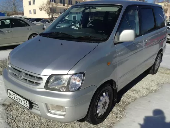 Купить Toyota Town Ace 2000 см3 АКПП (130 л.с.) Дизельный в Новороссийск: цвет серый Микроавтобус 2000 года по цене 295000 рублей, объявление №776 на сайте Авторынок23