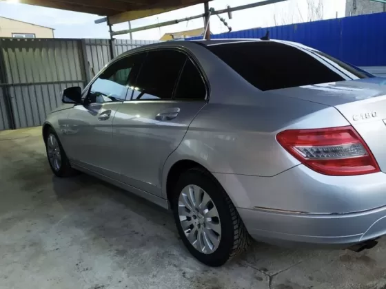 Купить Mercedes-Benz C180 1600 см3 АКПП (102 л.с.) Бензин инжектор в Кореновск : цвет Серебряный Седан 2008 года по цене 815000 рублей, объявление №24756 на сайте Авторынок23