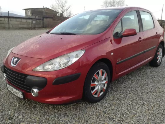 Купить Peugeot 307 1600 см3 АКПП (109 л.с.) Бензиновый в Новороссийск: цвет красный Хетчбэк 2007 года по цене 340000 рублей, объявление №735 на сайте Авторынок23